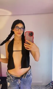 Esmeralda_Belle Public Pic 6