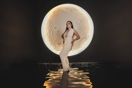 AliceHarper_ Moonlit Oracle Pic 2