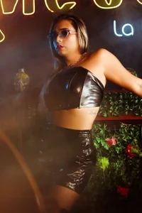 SARAMISHA because black is better Foto 7