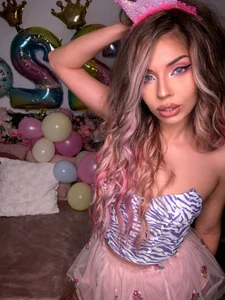 maddisonblush 🎂My birthday 🎂 Pic 3