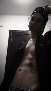 ray-taylorrr Public 圖片 3