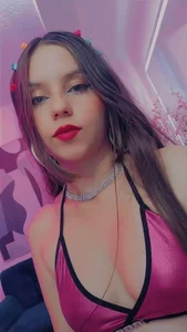 LINDSEY_HOT1 Public Bilde 2