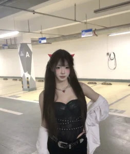 Lris-Girls 吞吞生活照 Poză