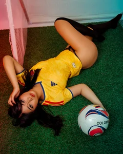 emely_moon_ Do you dare to enter? Pic 5