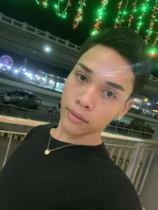 Public de ur_hottestfemboy  2 Imagens