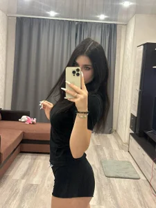 JeniceSourwine Returning from vacation 😜 Foto 5