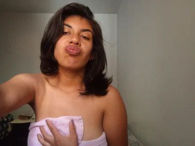 Anamaria-24 Public Foto