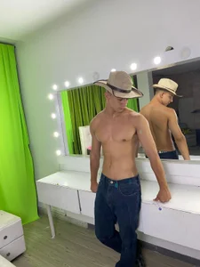 Samuel_up01 kullanıcısının handsome man🔥😎 albümü -  fotoğraf