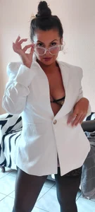 OliviaRojas Public Pic 3