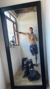 Muscle_King_Cumのme :)の 3枚の写真