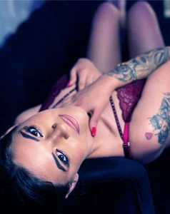 MayaaStarr Public Pic 4