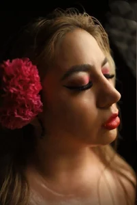 laurabassii Flowers зображення 2