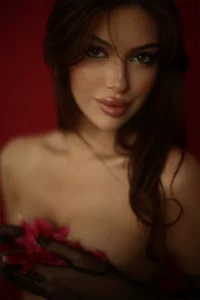 Monika_Taylor17 Public slika