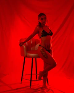 Scarlet Sensuality 👠🌹 de Xdeisyy  4 photos