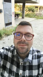 Nikart83 Public 사진