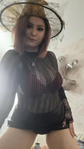 LaneDoell witch) Poză