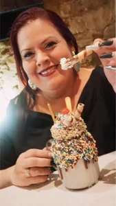 vanessa_mokaCelebrating my birthdays 🎂🥳 Bild 3