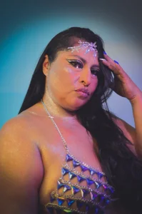 Keyla01_ kullanıcısının GLITTER SESION DE PHOTOS albümü -  2 fotoğraf