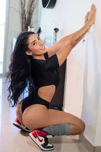 Brooke__adams brooke Pic 9