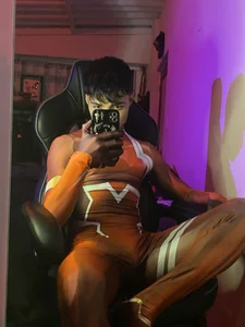 dylan_fun18のCosplays Dylan 🔥🐦‍🔥の枚の写真