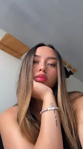 Public de RoseLuxx  4 photos