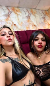 Yliria_Samy kisses Foto 2