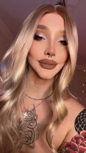 _rose_monarch_ Me Pic 2