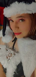 kathypink_ Xmass 2022 Pic 2