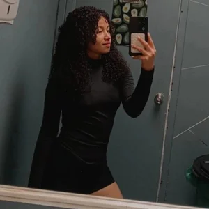 xyra_veln_s Public . fénykép