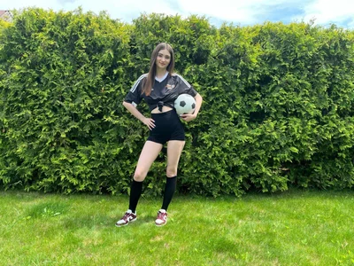 MilaLick Your favorite football fan Poză 3