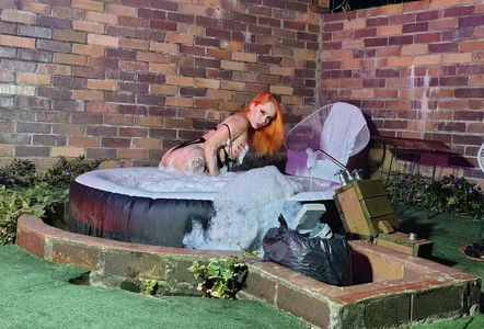 Xhante_RossiPublic Bild 5