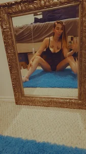KittieeKat2's XXX Nude Photo 4