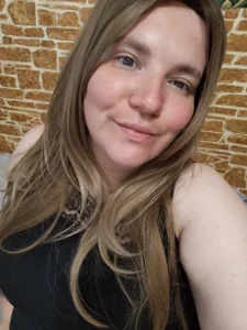 _alexandra_ray_ Public Pic 3