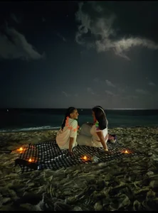 AndreaAndKarina love night Pic