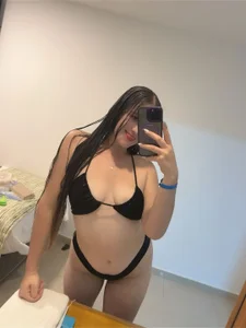 Kaila_Miller 🏝️🌊🥰 Pic 7