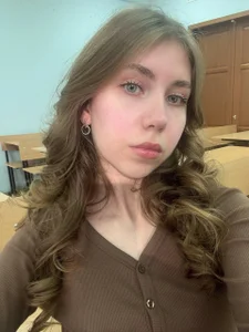 EvaAkiins Public Pic 4