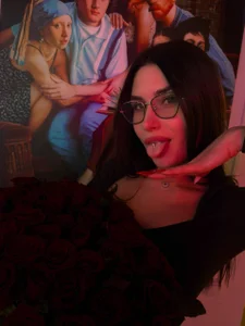 Monika_Nyx: Public ( 3 фото)