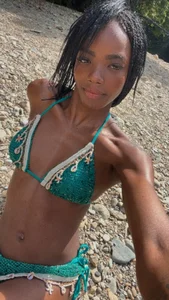 Riri_Blonde10 another day at the beach Pic 4