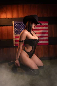 Sara_Donowan ⭐July 4❤️💙 Pic 3