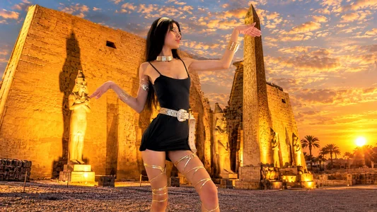 bonnie-love a Greek goddess 圖片