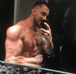 muscle_model33 Public Gambar 2