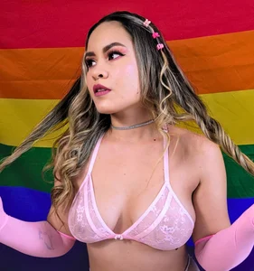 TaylorEvanss Pride🧡💛💚💙💜 Pic