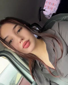 LeeaRose Public 사진