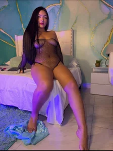 miacastles BEAUTIFUL AND SENSUAL Hình