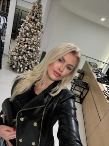 BonieBonita Merry Xmas — sweet lips, wild wishes 🎁🎄 Pic 5