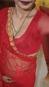 Karisma-sexy-couple Sexy pics in karisma 2 Pic