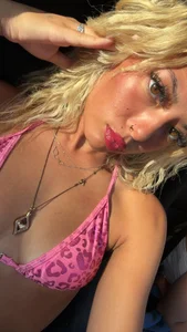 skylenn for you Pic 4