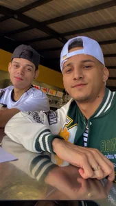 Zdjęcia Friendsofeverything_ Public: 