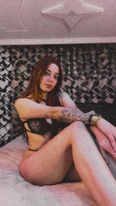 Soy_mangxのBlack lingerie 🖤の 3枚の写真