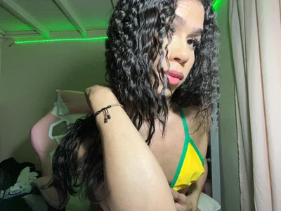 sophia_velarie77 Public รูป  3